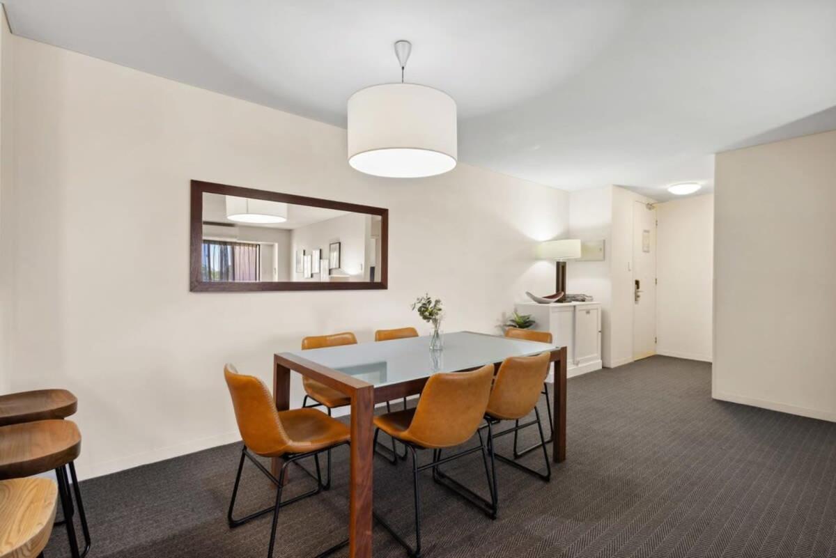 Spacious On Hay St Cbd Apartment Perth